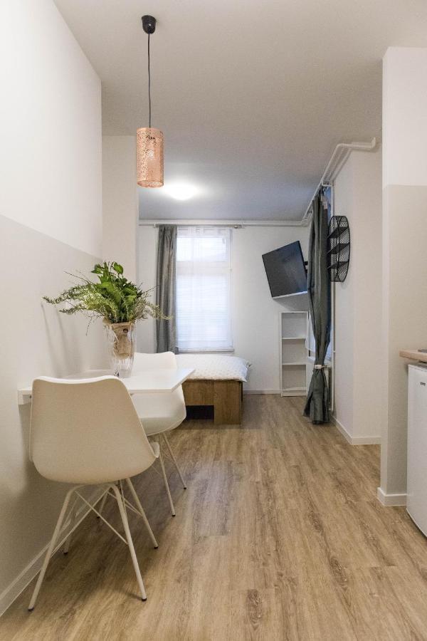 Jantar Apartmaji Novo Mesto Exteriör bild