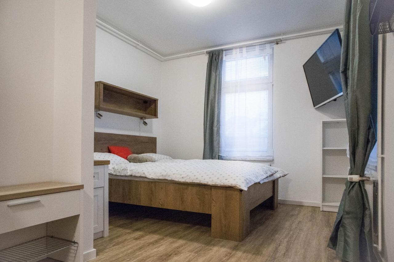 Jantar Apartmaji Novo Mesto Exteriör bild